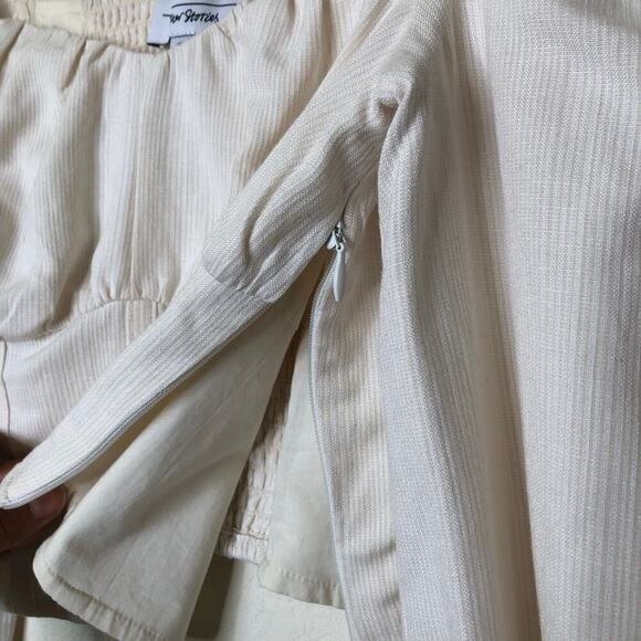 & Other Stories Puff Sleeve Fitted Cropped Top Smocked Back Ivory Milk Maid - Picture 9 of 12